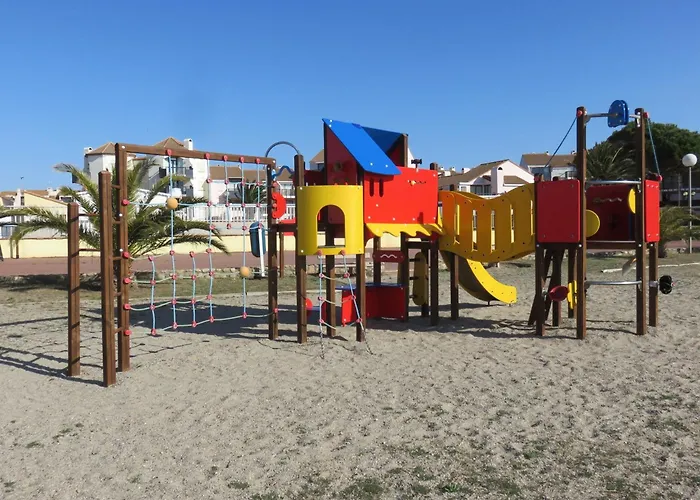 Coquet T3 Familial à Cap Coudalère Avec Parking Privatif - Fr-1-799-51